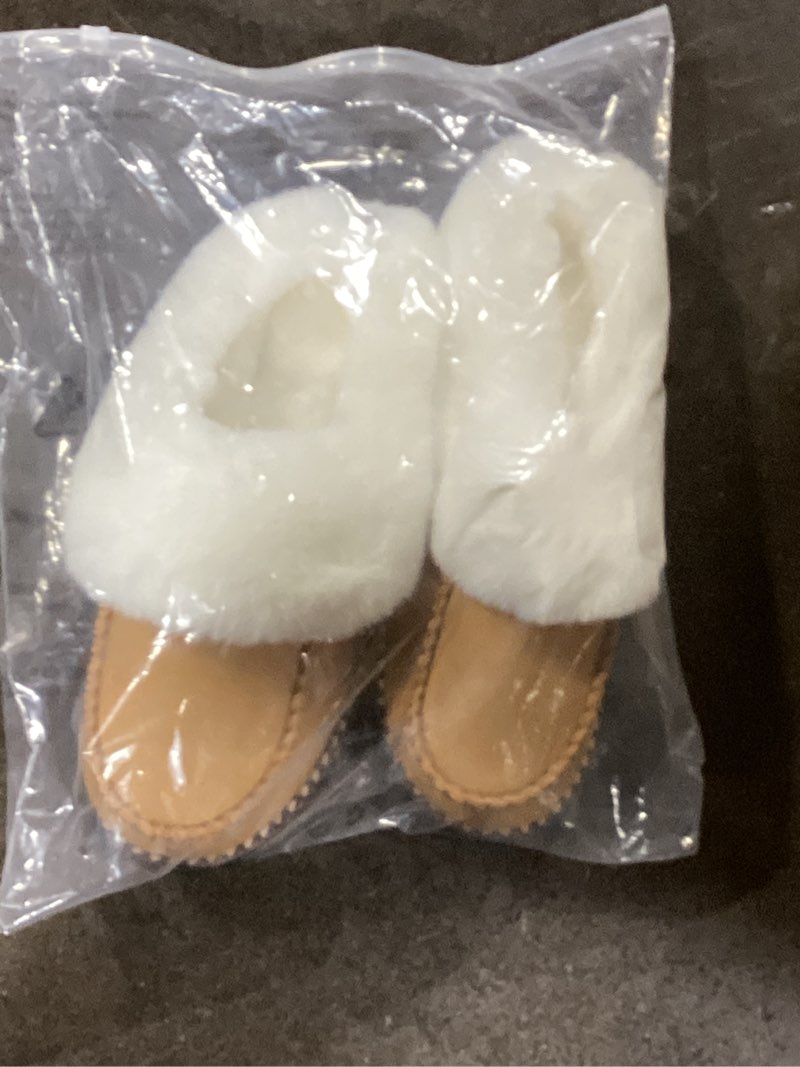 Condition photo showing Good Condition for Women’s Warm Microsuede House Slippers Cozy Memory Foam Winter Bedroom Shoes with Fluffy Plush Collar for Indoor and Outdoor 9-10 Khaki