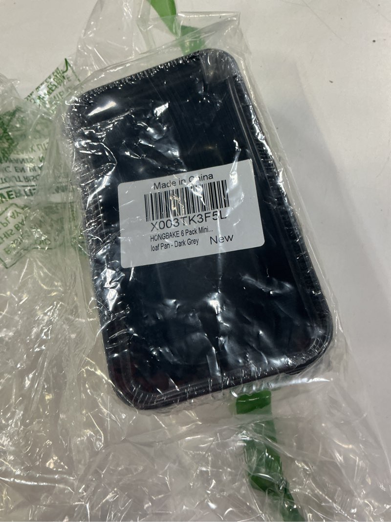 Condition photo showing Good Condition for HONGBAKE 6 Pack Mini Loaf Pan for Baking Bread, 6 x 3.3 x 2 Inches Nonstick Small Banana Bread Tins Set for Homemade,Tiny Carbon Steel Meatloaf Pan - Dark Grey Mini 6 Pack 6 x 3.3 x 2" Gray
