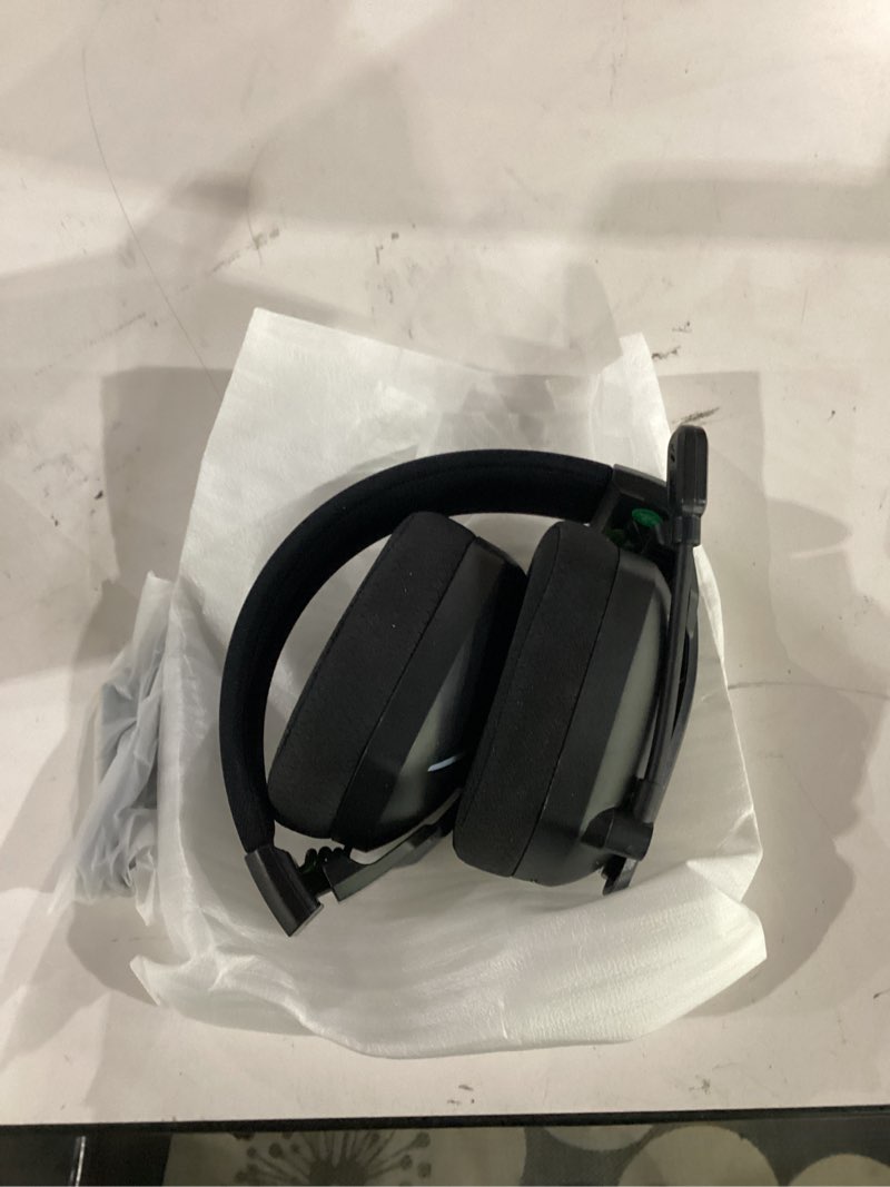Condition photo showing Good Condition for weseary wireless gaming headset for ps5, ps4, pc, switch & mac, 20ms ultra-low latency, 2.4ghz usb & bluetooth 5.4 gaming headphones with mic, 50h battery life, 3d spatial audio, dynamic lighting aurora black