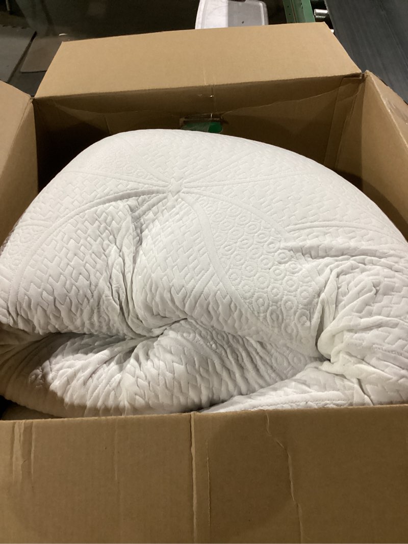 Condition photo showing Good Condition for SINWEEK 2 Inch Gel Memory Foam Mattress Topper with Cooling Cover Ventilated Soft Mattress Pad, Bed Topper, CertiPUR-US Certified, Queen Size 2 Inch With Cooling Cover Queen