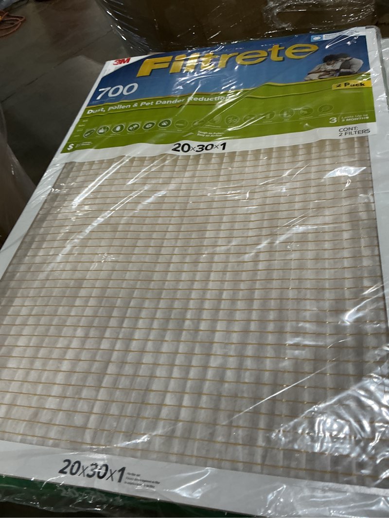 Condition photo showing New/Like New for filtrete 20x30x1 ac furnace air filter, merv 8, mpr 700, tough on pollen, easy on airflow, 3-month pleated 1-inch electrostatic air cleaning filter, 4-pack (actual size 19.880 x 29.880 x 0.8125 in )