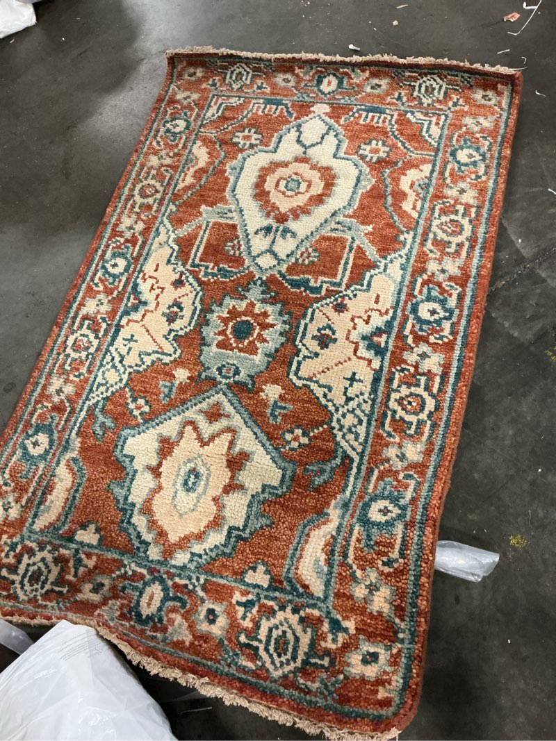 Condition photo showing Good Condition for  quince calypso hand-knotted wool rugy size: 3' x 5'