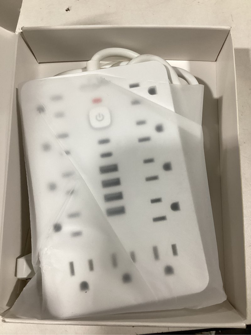 Condition photo showing Good Condition for 6 ft flat plug surge protector power strip,11 multiple ac outlets with 6 usb ports (2 usb c), 6 feet extension cord, 1250w/10a, one touch switch button, 17 in 1 compact powerstrip-white 6 ft white