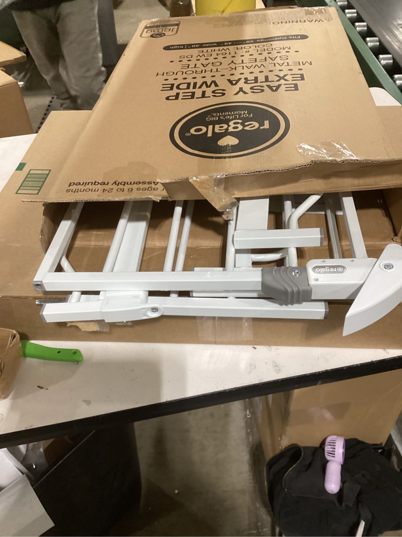 Condition photo showing Good Condition for Regalo Easy Step 49-Inch Extra Wide Baby Gate, Includes 4-Inch and 12-Inch Extension Kit, 4 Pack of Pressure Mount Kit and 4 Pack of Wall Mount Kit White 29-49"W x 30"H