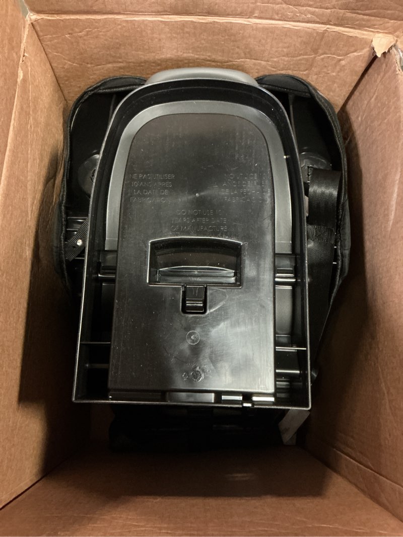 Condition photo showing Good Condition for safety 1st grow and go all-in-one slim convertible car seat, rear facing, 5-40 lbs, forward facing (30–65 lbs), high back booster seat 40-100 pounds, black phantom black phantom original
