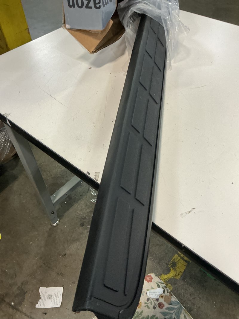 Condition photo showing Good Condition for ren tsui 15932249 tailgate spoiler cap cover compatible with 1999-2007 chevy silverado gmc sierra replacement gm1909101,924577,15932247,15932261,gm1909102