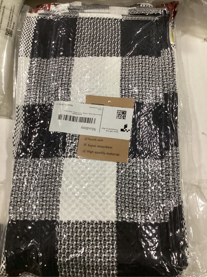 Condition photo showing Good Condition for Mordimy 100% Cotton Waffle Weave Plaid Dish Cloths, 12 x 12 Inches, Super Soft and Absorbent Quick Drying Buffalo Check Dish Rags for Kitchen, 12-Pack, Black & White Black & White 12" x 12" - 12 Pack