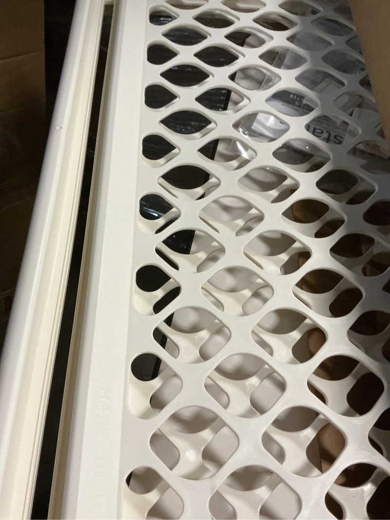 Condition photo showing Good Condition for toddleroo by north states - supergate ergo baby gate: plastic baby gate for stairs & doorways - adjustable indoor safety gate - made in usa - 26 to 42 inches wide - 26 inches tall - ivory