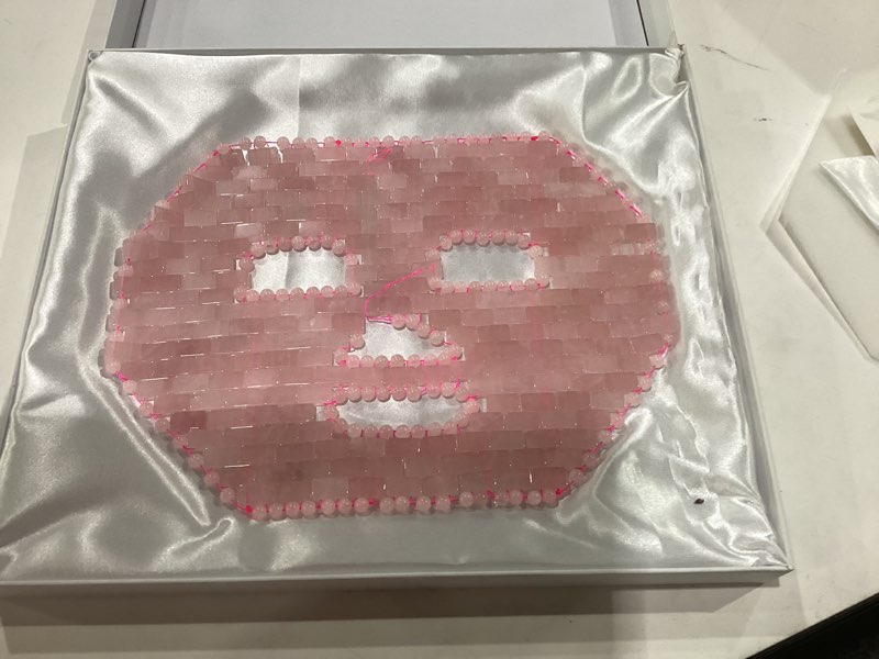 Condition photo showing As Is for ideayard rose quartz mask?100% all natural jade face mask?diminish puffiness?soothe eye fatigue?dark circles face caring