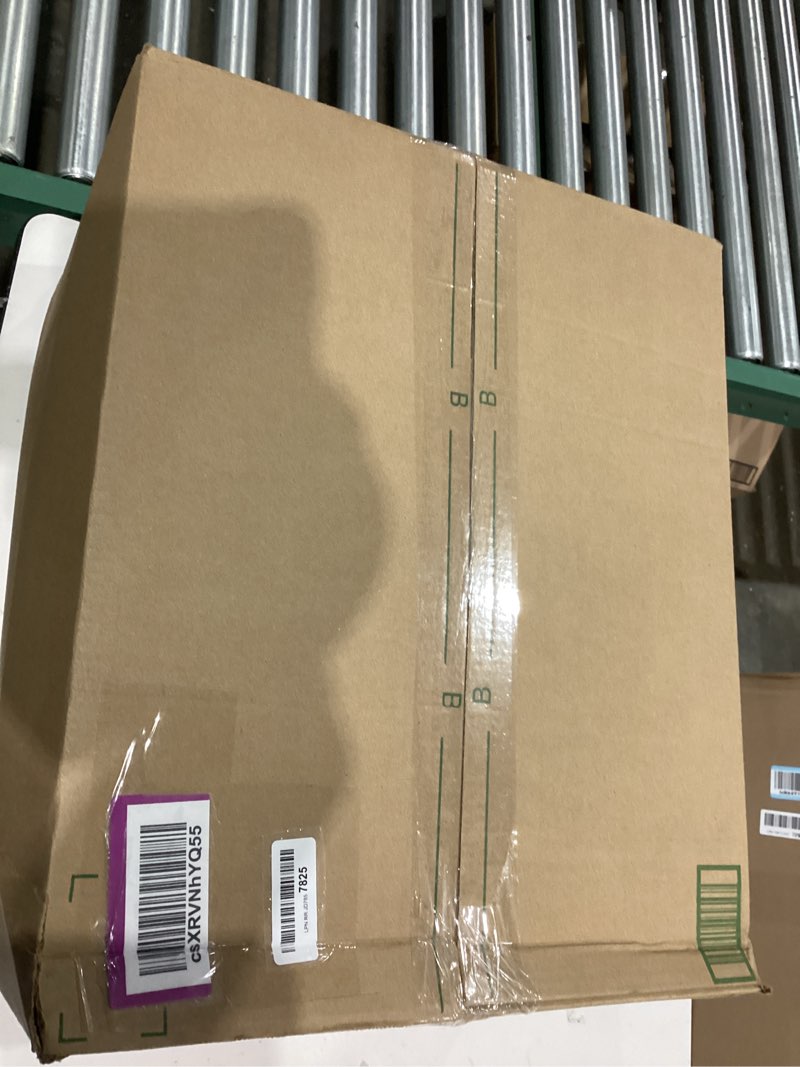 Condition photo showing Good Condition for Comforter