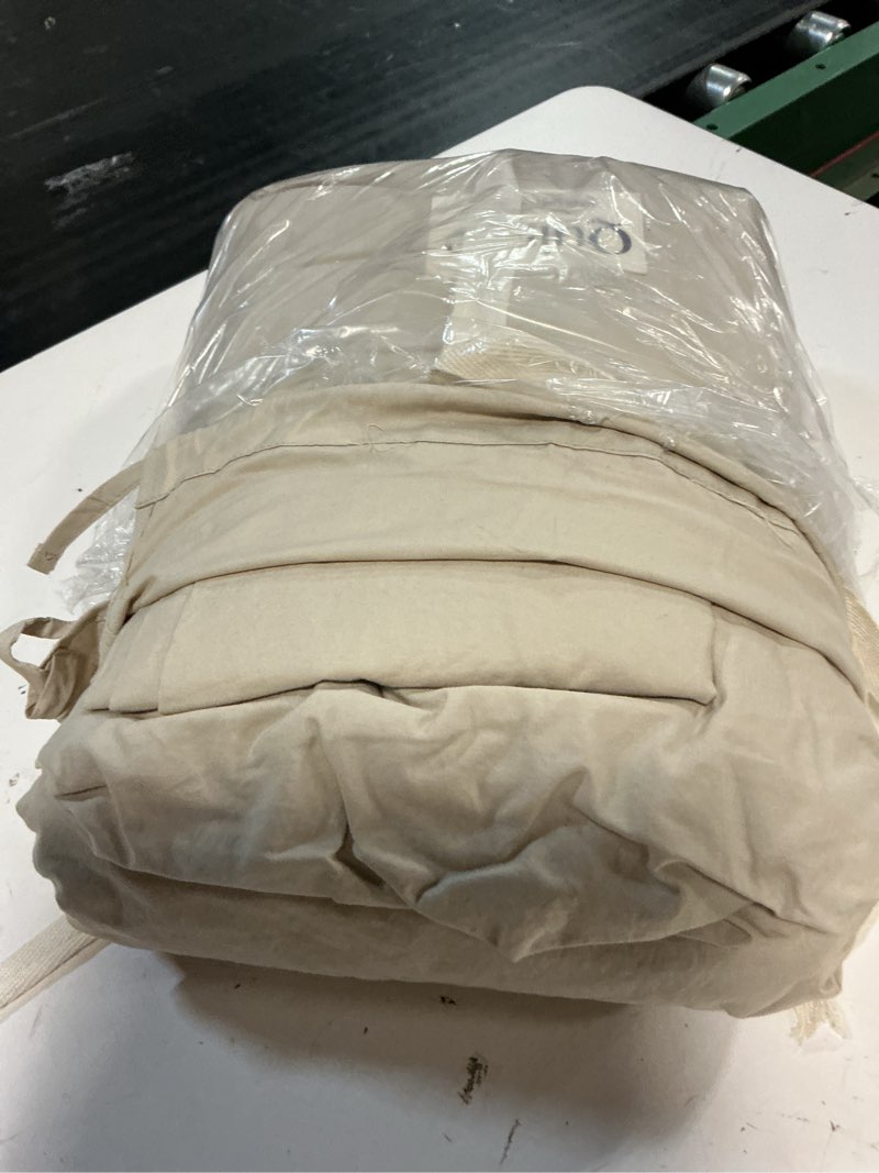Condition photo showing Good Condition for organic crisp percale sheet set, queen, toffee