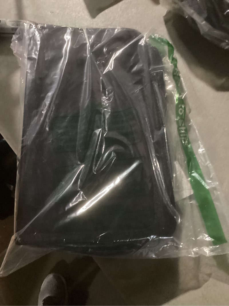 Condition photo showing Good Condition for amazon basics polyester cd/dvd portable storage binder, 400-capacity, black 1-pack 400-capacity
