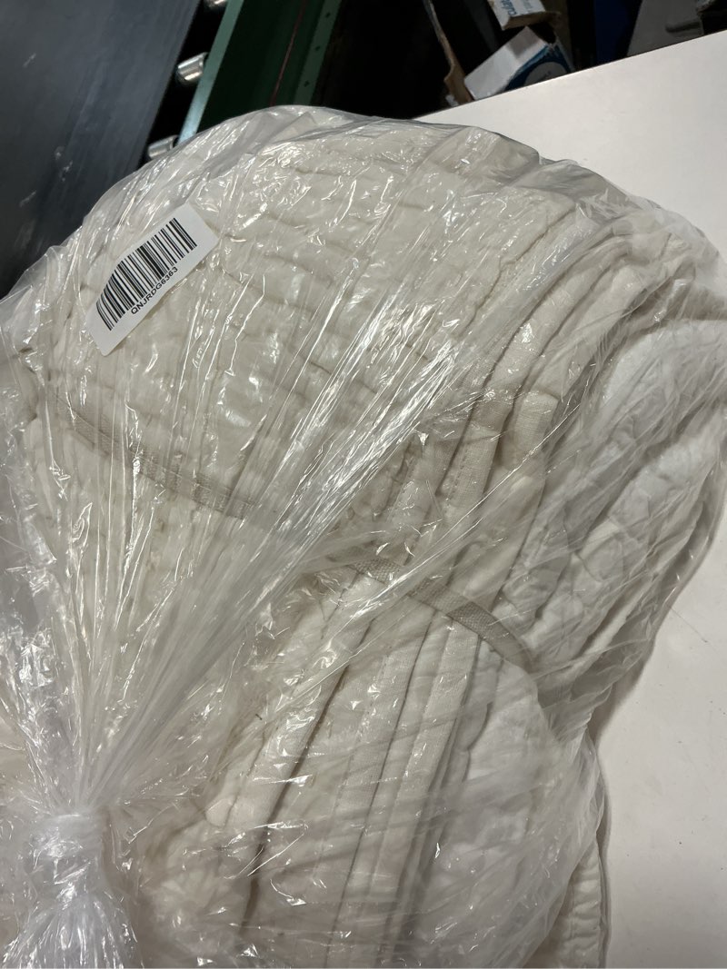 Condition photo showing Good Condition for european linen cotton stitch quilt