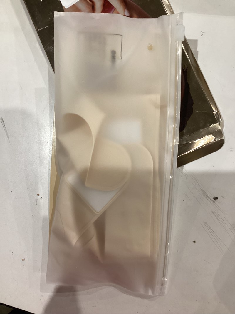 Condition photo showing New/Like New for Reusable V Line Silicone Face Strap, Soft Silicone Chin Strap for Women 23-27 Inches (Nude) 01