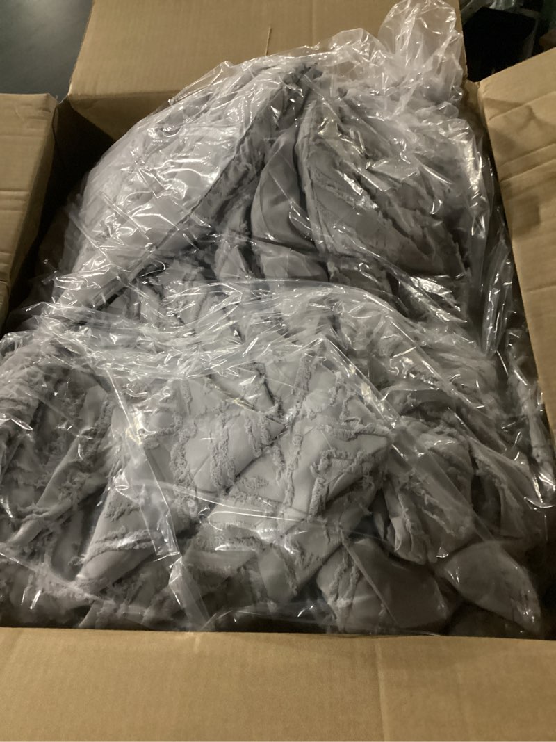 Condition photo showing New/Like New for Andency Light Grey King Size Comforter Set, 3 Pieces Boho Bedding Set & Collections, Farmhouse Tufted Fluffy Bedding Comforter Sets for King Bed (1 Comforter 104x90In, 2 Pillowcases) 03 - Light Grey King (104"x90")