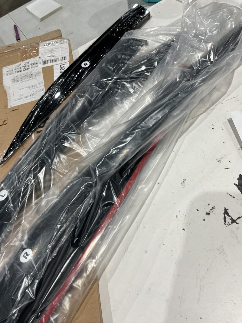 Condition photo showing Good Condition for voron glass extra durable rain guards with adhesive tape for toyota highlander 2020-2025, window deflectors, vent window visors, 6 pieces - 100941