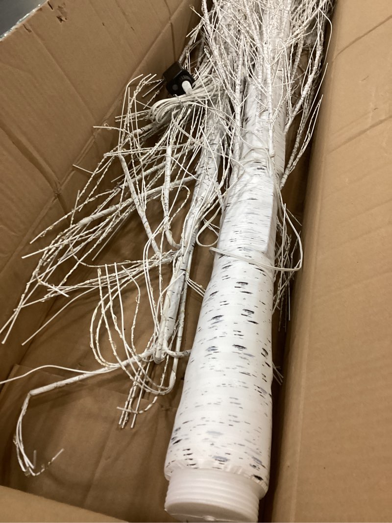 Condition photo showing Good Condition for 1 Pack 8ft-1800led Christmas Lighted Birch Tree LED Warm White Lights Twinkle Twig Artificial Tree for Outdoor Indoor Home Party Decorations, 8 Modes 1 8ft-1800led