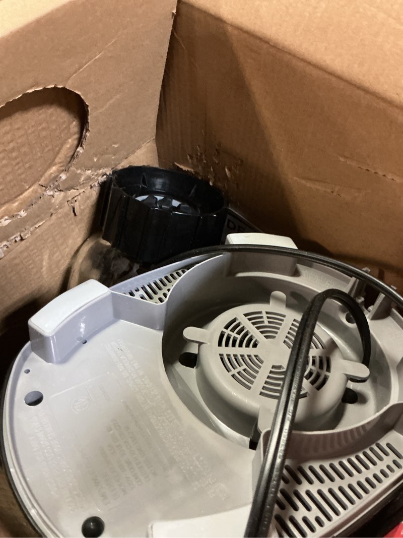 Condition photo showing As Is for BLACK+DECKER Countertop Blender with 6-Cup Glass Jar, 10-Speed Settings, Black, BL2010BG