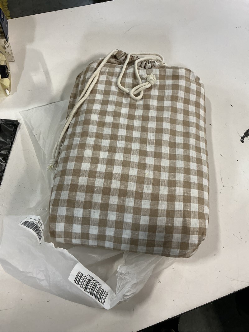 Condition photo showing Good Condition for european linen gingham duvet cover, twin, cafe 