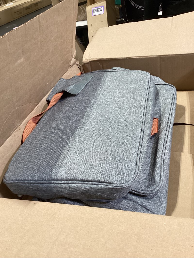 Condition photo showing Good Condition for extra large cooler bag with hard board bottom. heavy duty 900d fabric, thick insulation, heat sealed liner, many pockets, smooth zipper, removable straps.