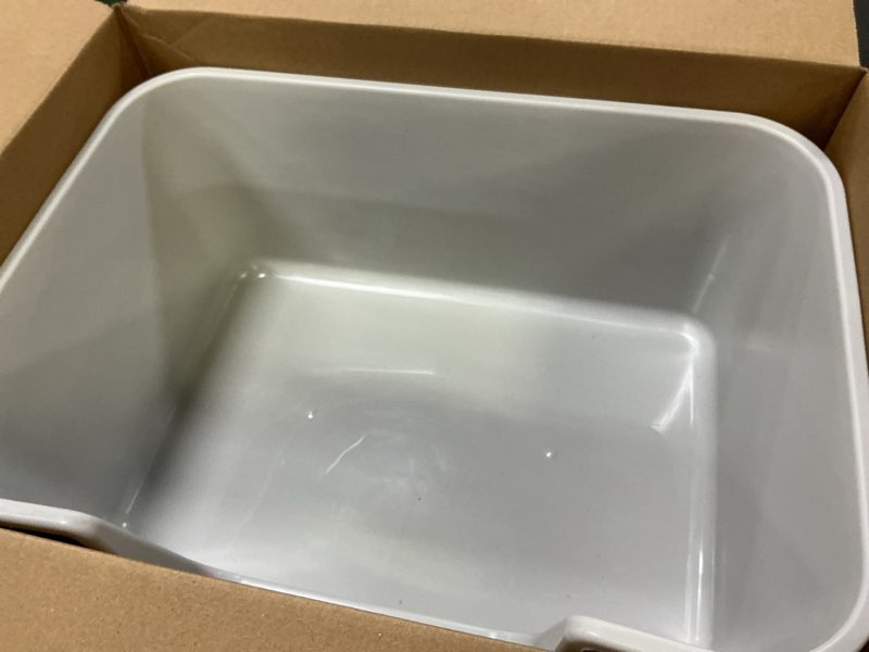 Condition photo showing Good Condition for Large Cat Litter Box with High Sides for Indoor Cats,XL Low Entry Open Top Cat Litter Pan for Kittens,Big or Senior Cats,High Wall Easy Cleaning Anti-Splashing Multi-cat Litter Tray (Grey)
