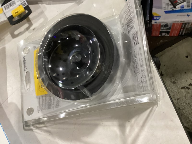 Condition photo showing Good Condition for allen + roth 4.5-in Stainless steel Rust Resistant Strainer with Lock Mount Included