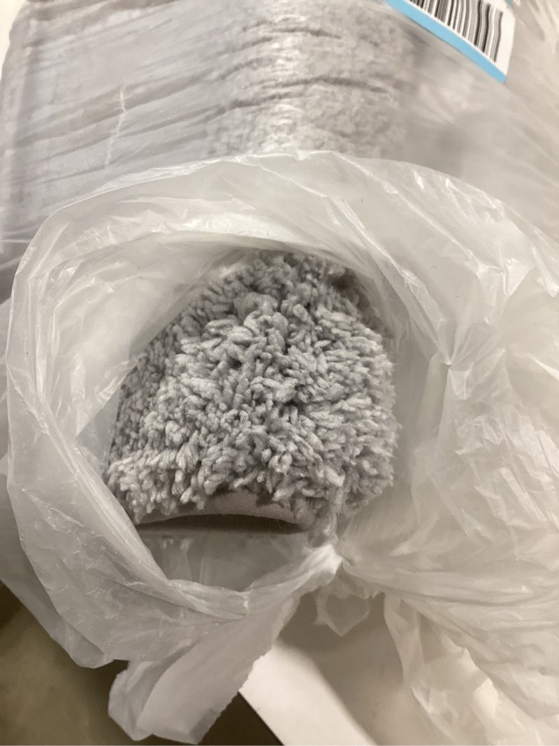 Condition photo showing Good Condition for GORILLA GRIP Bath Rug Mat, Thick Soft Absorbent Chenille, Quick Dry Microfiber Mats, Rubber Backing Washable Shower Floor Rugs, US Designed Bathroom Bathmat Home Decor Accessories, 24x17, Grey Grey 24" x 17"