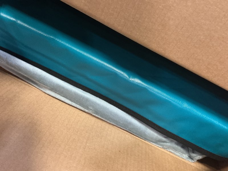 Condition photo showing Good Condition for heated cat house for outside cat in winter, insulated outdoor feral cat shelter with cat heating pad, 2 doors,elevated waterproof heated kitty house (blue, 21.5"x16.5"x18") blue cat house 01