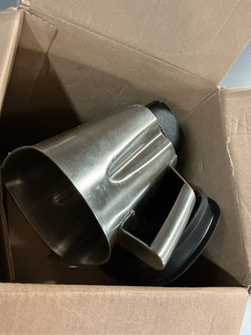 Condition photo showing As Is for Waring Commercial Blade Series Stainless Bar Blender with Toggle - 48 Oz