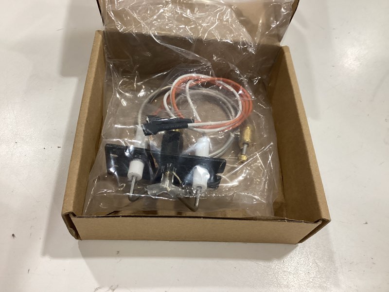 Condition photo showing Good Condition for hiorucet ipi pilot assembly 2090-012 natural gas for heatilator, heat-n-glo, quadra-fire, outdoor lifestyle and majestic fireplaces parts, heatilator ndv4236i pilot assembly igniter srv2090-012.