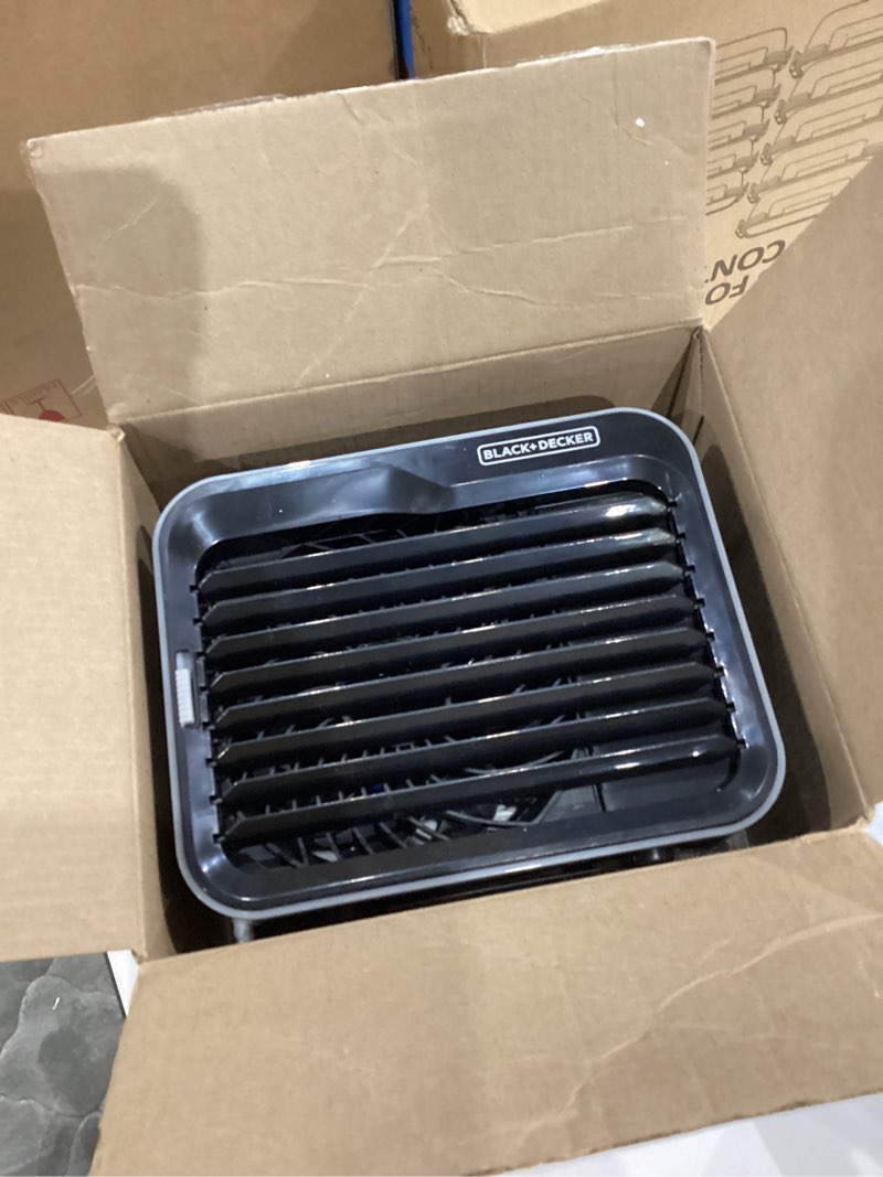 BLACK+DECKER Desktop Air Cooler, Personal Portable Fan with 3-Speeds, Evaporative Air Cooler with 0.