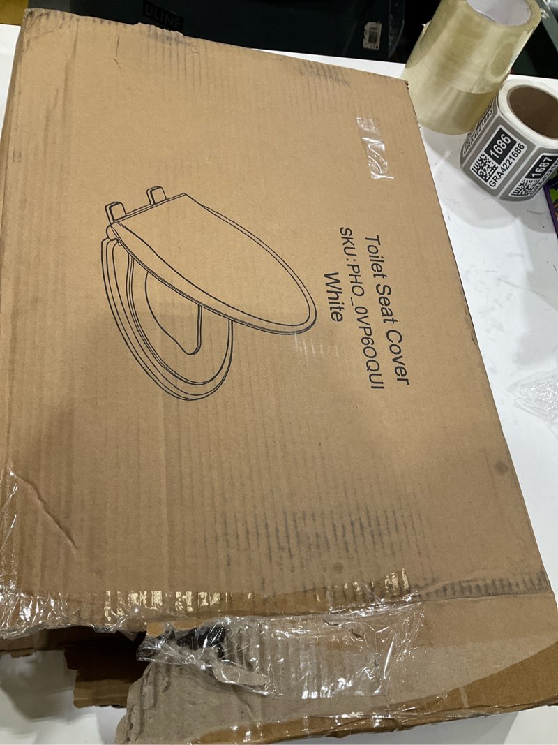 Condition photo showing Good Condition for Toilet seat