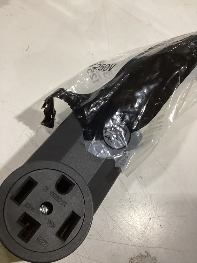 Condition photo showing Good Condition for utilitech 30-amp 125/250-volt industrial round range, black