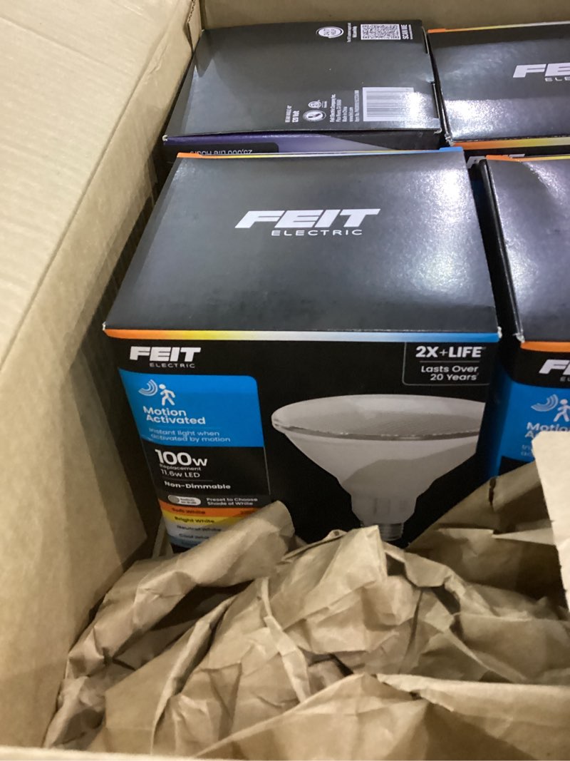 11.6W (100W Replacement) Adjustable White E26 Base PAR38 Motion LED Bulb