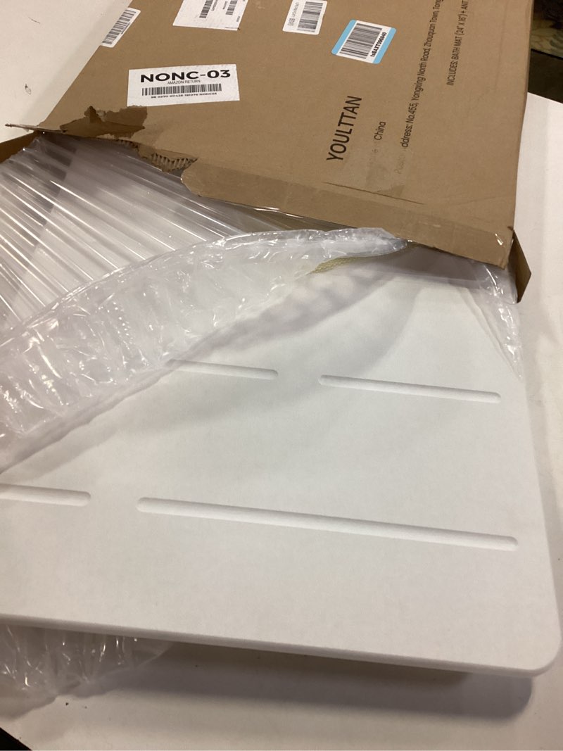 Condition photo showing Good Condition for Stone Bath Mat 24"x16" - Diatomaceous Earth Shower Mat, Quick Dry, Anti-Slip, Modern Design with Bonus Non-Slip Pad - Perfect for Home Safety and Style,White,Straight