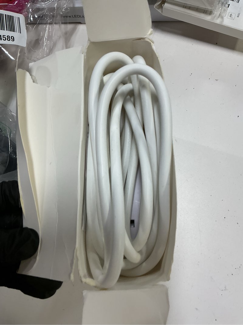 Condition photo showing Good Condition for 10 Ft Surge Protector Power Strip - YISHU 3 Side Outlet Extender with 8 Widely AC Outlets and 4 USB Ports, 10 Feet Extension Cord with Flat Plug, Wall Mount Desk USB Charging Station, ETL,White 10 Ft White