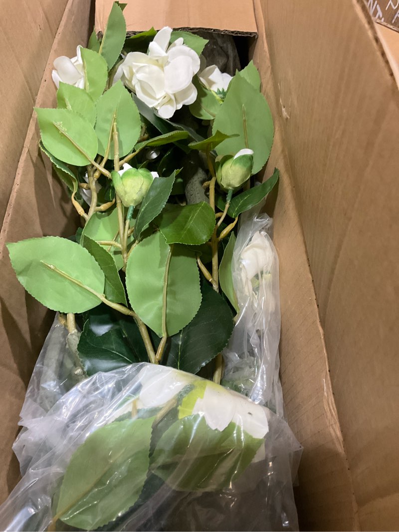 fake flowers