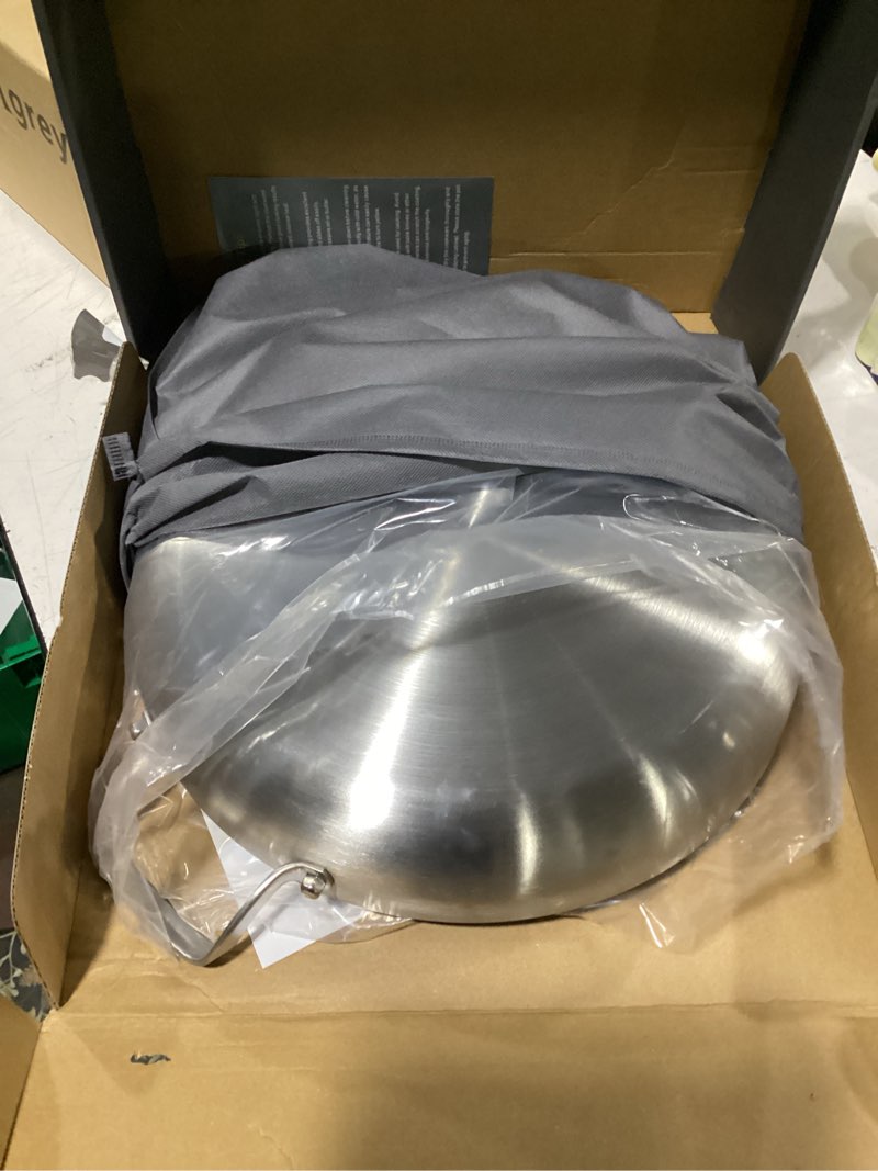 Condition photo showing New/Like New for 14 inch stainless steel paella pan, nonstick ceramic coating & induction compatible large skillet, jumbo cooker for spanish rice, seafood paella, authentic paella, socarrat, oven safe, 5-8 servings ceramic coating 14 inch