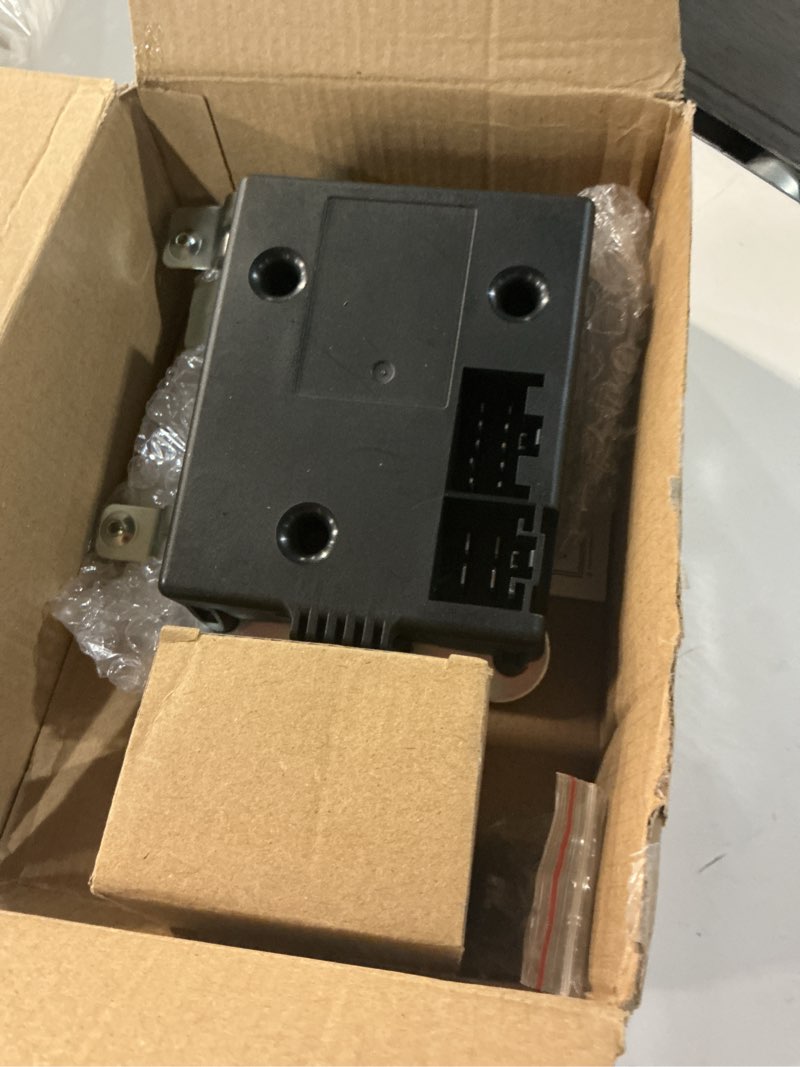 Condition photo showing Good Condition for trailer brake control module switch kit compatible with ram 1500 2500 3500 4500 5500 2016-2018 1500 classic edition 2019-2021 in-dash trailer brake controller replace 82215040ac 82215040ab 68105206ac