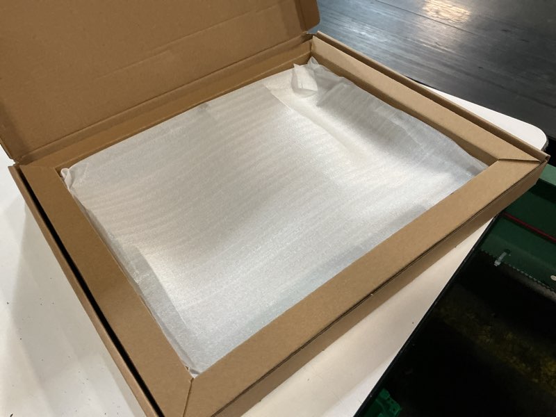 Condition photo showing Good Condition for sew tech 7.9" x 11" magnetic embroidery hoop for poolin eoc06 embroidery machine, 200x280mm long-bar magnet - 7.9" x 11"