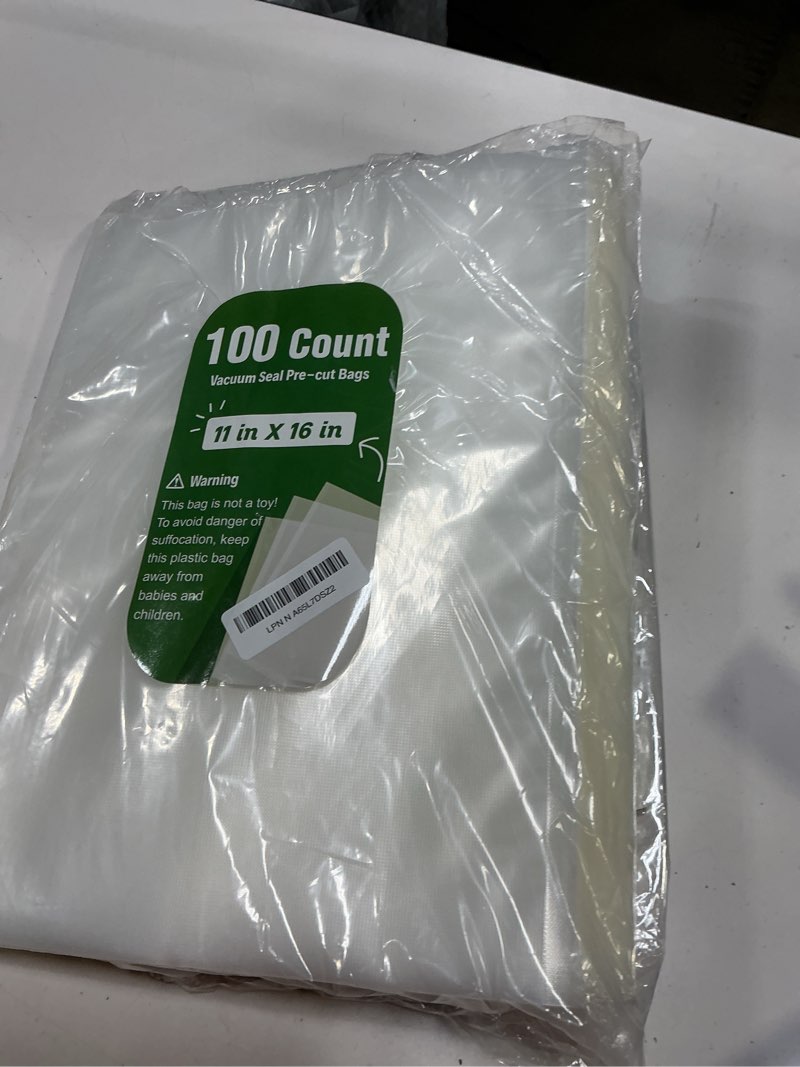 Condition photo showing New/Like New for Syntus 100 Count Vacuum Sealer Bags Gallon 11 x 16 inch for Seal a Meal, Commercial Grade BPA Free Heavy Duty Precut Seal Bags, Food Vac Bags for Storage, Meal Prep or Sous Vide 100 11" x 16"
