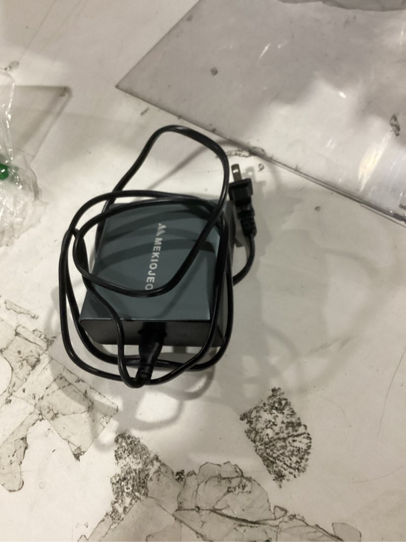 Condition photo showing Good Condition for aluminum alloy 260w usb c charger gan fast usb c charging station 7 ports 65w laptop charger for macbook pro/air/ipad pro/iphone (gray) 260w gray