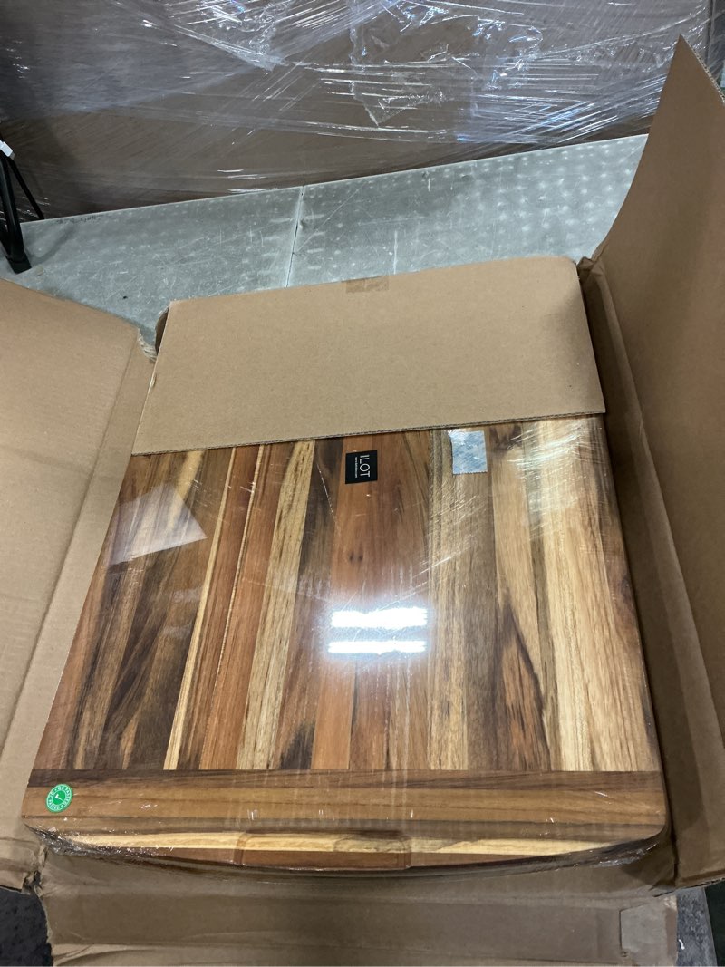 Condition photo showing New/Like New for premium teak wood chopping board 2-pack (24"x18") with juice groove – extra large & durable cutting board for meat, fruits, and veggies 2 large 24" x 18"