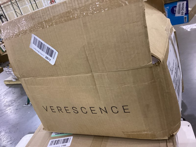 Condition photo showing As Is for Comforter