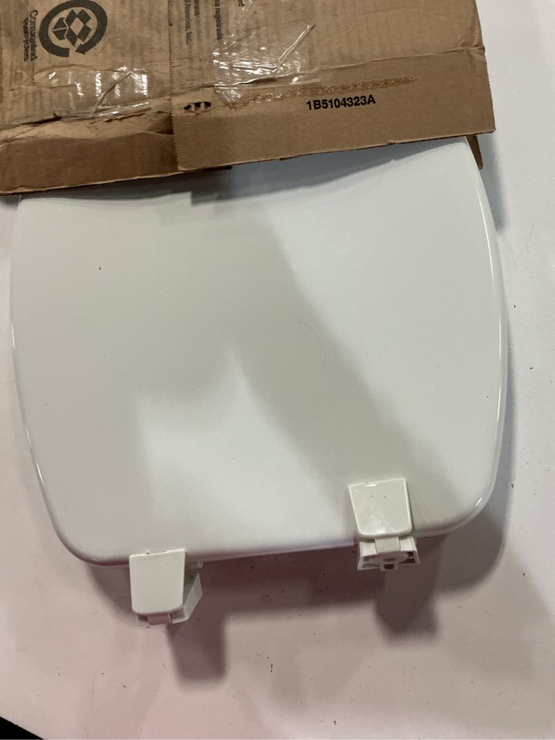 Condition photo showing Good Condition for american standard 5311012.020 laurel elongated wood toilet seat with cover, white white modern