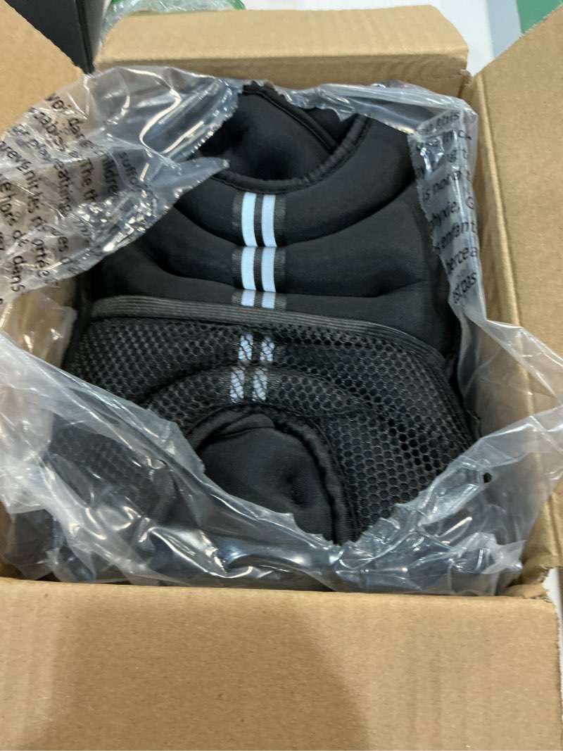 Condition photo showing Good Condition for PACEARTH Weighted Vest,6lb/8lb/10lb/12lb/16lb/20lb/25lb/30lb Weight Vest with Reflective Stripe, Body Weight Vests for Women, Men, Weight Loss Workout, Strength Training, Running, Walking, Jogging 10 LB Black