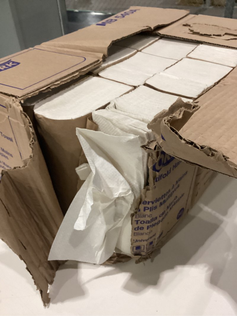 Condition photo showing Good Condition for tork multifold hand towel white h2, universal, 100% recycled fibers, 16 x 250 towels, mb540a 16 x 250 hand towels