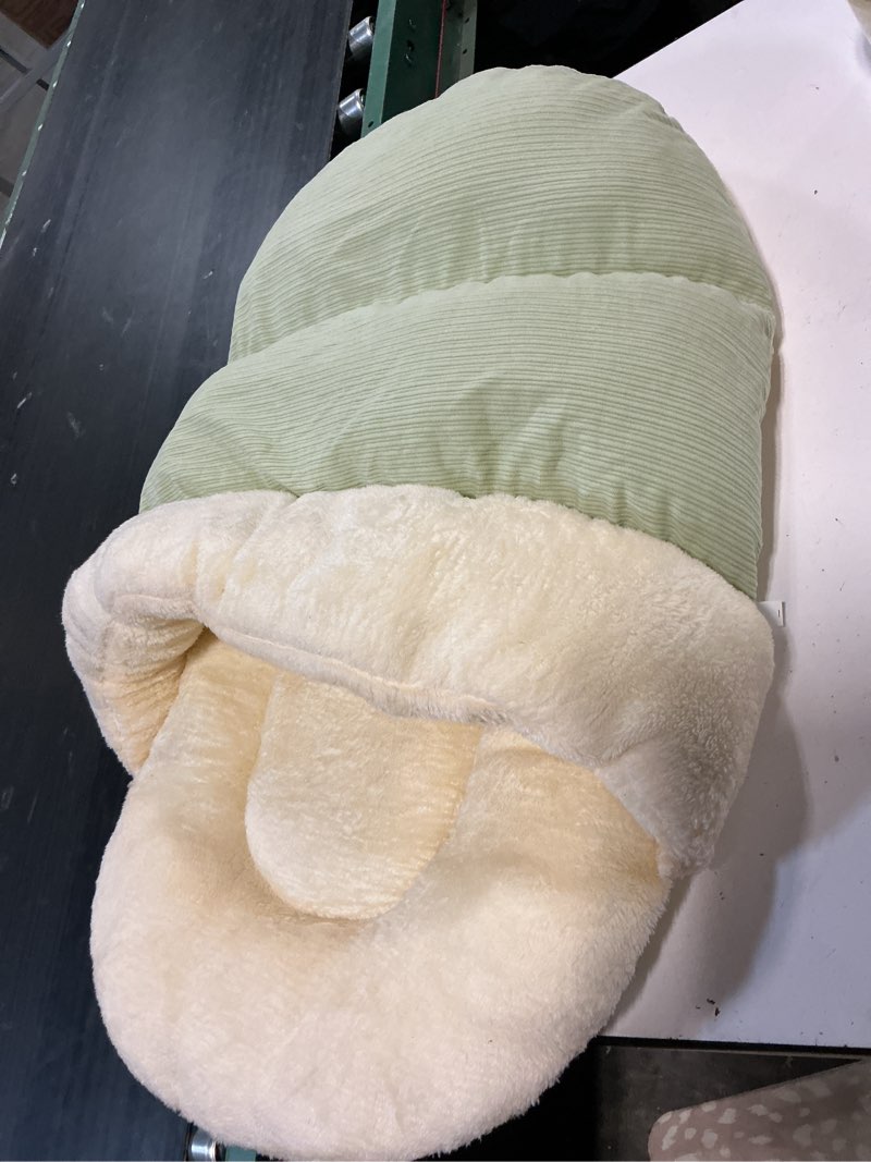 Condition photo showing Good Condition for romaneco bed for dog and cat, pet bed, ultra soft cute plush slipper cat cave bed, anti slip warm pet house nest, self-warming, ideal for indoor use - fits up to 25lbs (30"x22", l, green)