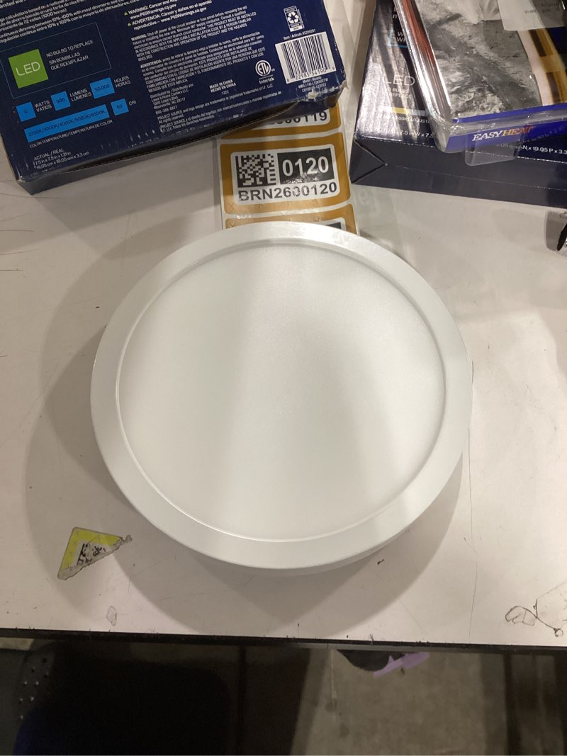 Condition photo showing Good Condition for 1k+ bought last week Project Source 7.5-in Matte White Indoor 1 -Light LED Tunable White Flush Mount Light Plastic