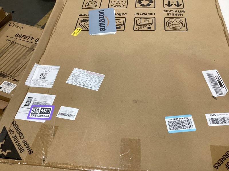 Condition photo showing Good Condition for lumizone extra tall cat gate 55.12" high pressure mounted extra wide 2025 new (17 sizes) 1.37" gap no drilling auto-close one-handed operation tall pet gate for dogs(white, 55.12" h x 29.92"-34.24" w) 55.12" h-white 29.92"-34.24" w